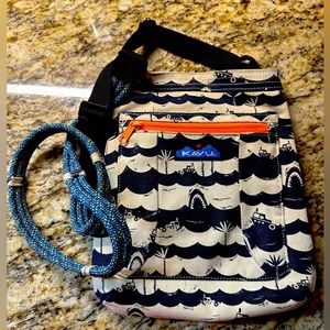 Kavu Crossbody